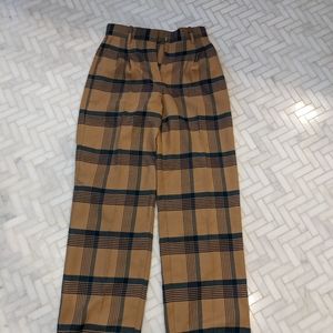 Wilfred plaid pants size 6